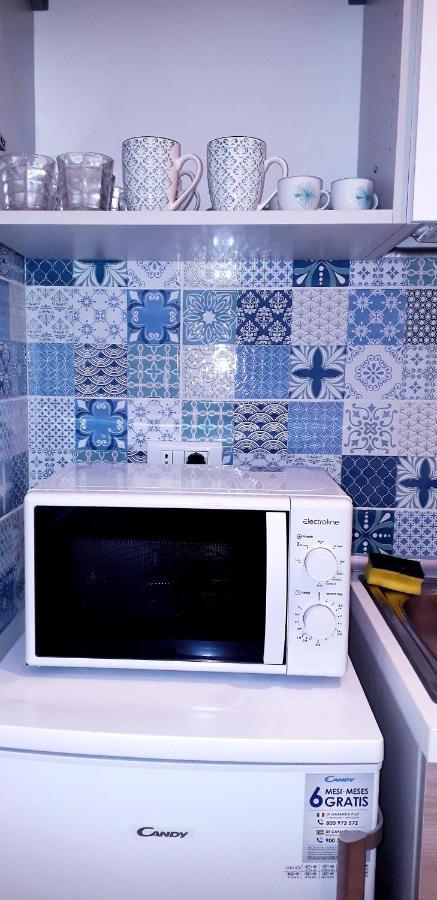 Lamberti Beach Apartment - 150 M From The Sea - Just Renewed - Wifi 萨沃纳 外观 照片