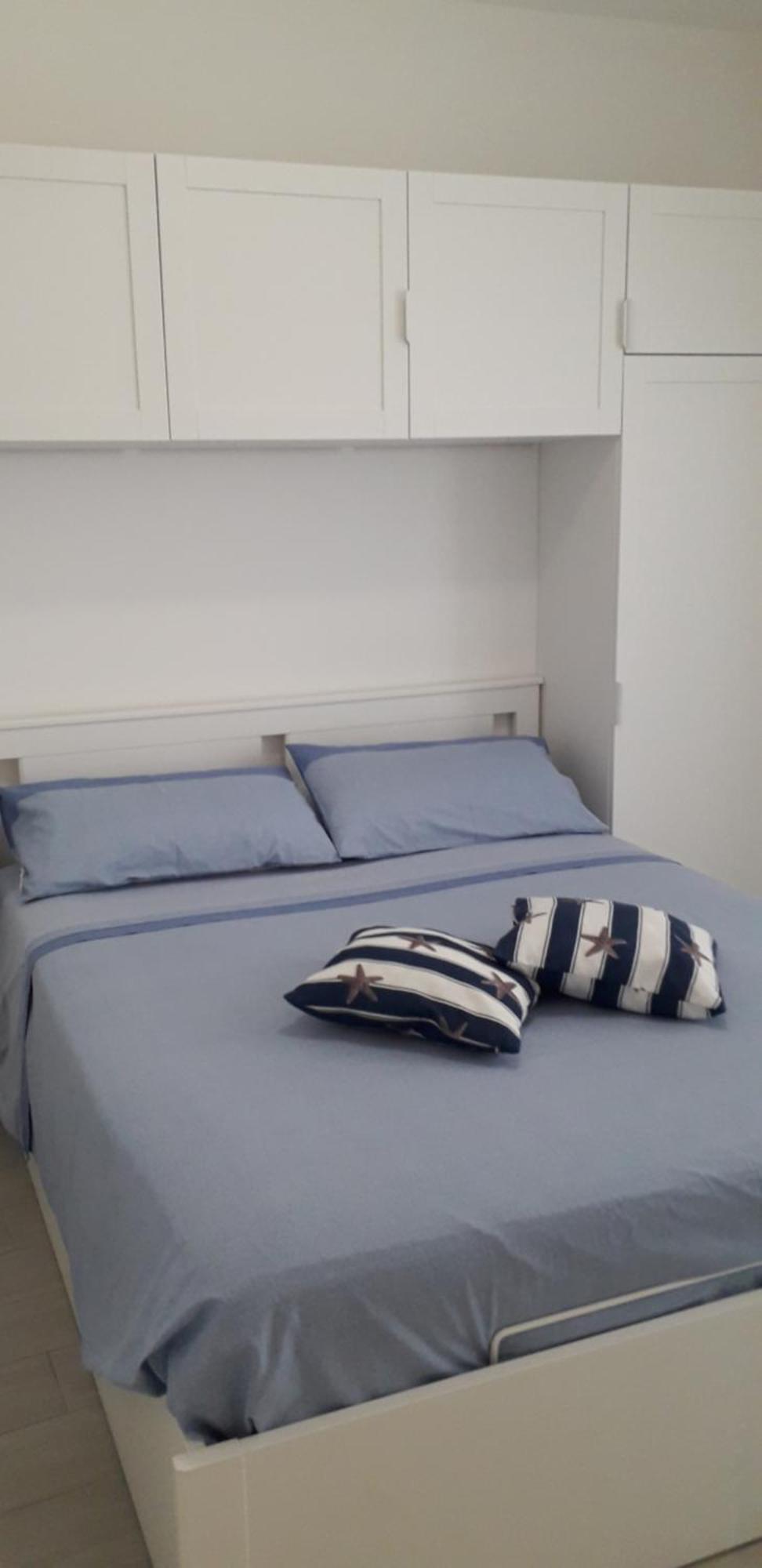 Lamberti Beach Apartment - 150 M From The Sea - Just Renewed - Wifi 萨沃纳 外观 照片